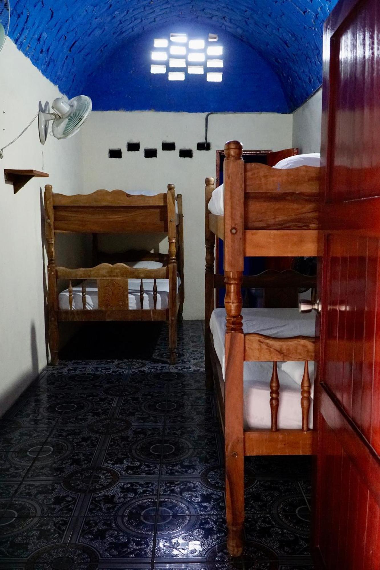 Hostal Los Chamos San Juan del Sur Exterior photo