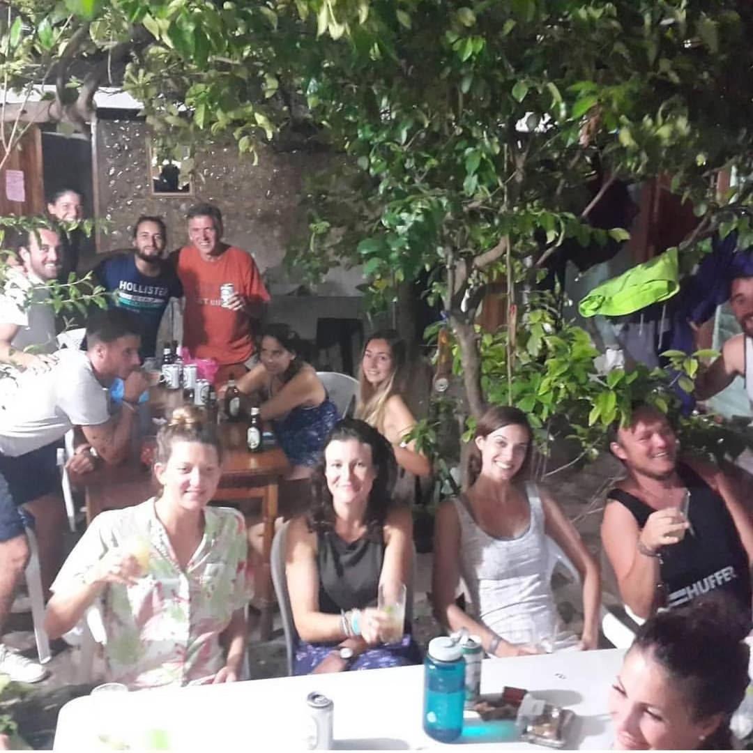 Hostal Los Chamos San Juan del Sur Exterior photo